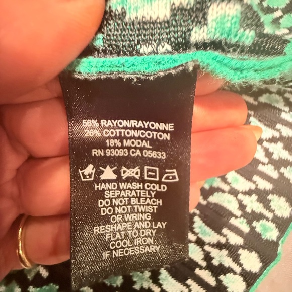 NIC+ZOE Green and Gray Ombre Sleeveless Peplum Tank Top Size Medium MSRP $148 - Picture 3 of 7